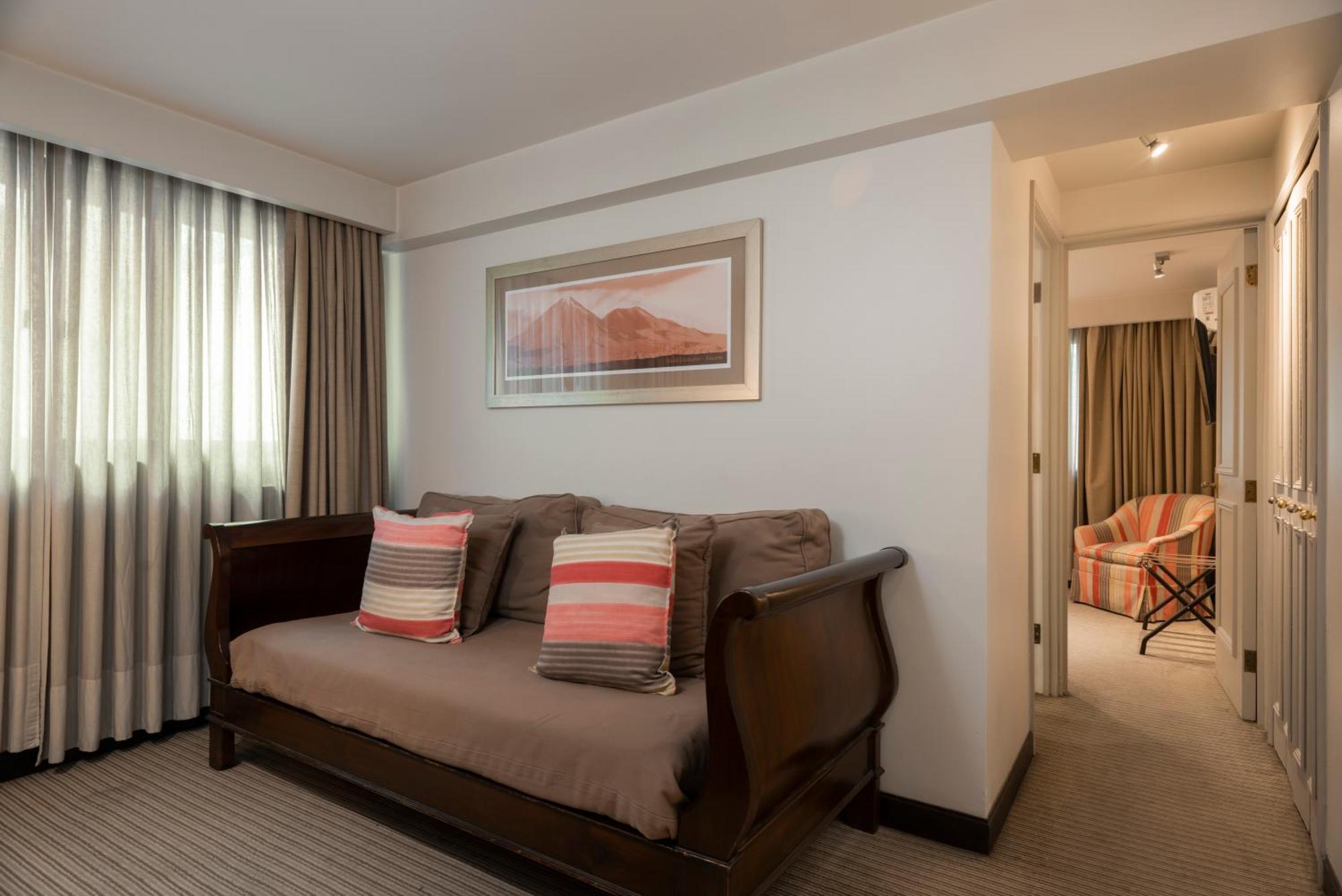 Hotel Los Espanoles Plus Santiago Luaran gambar