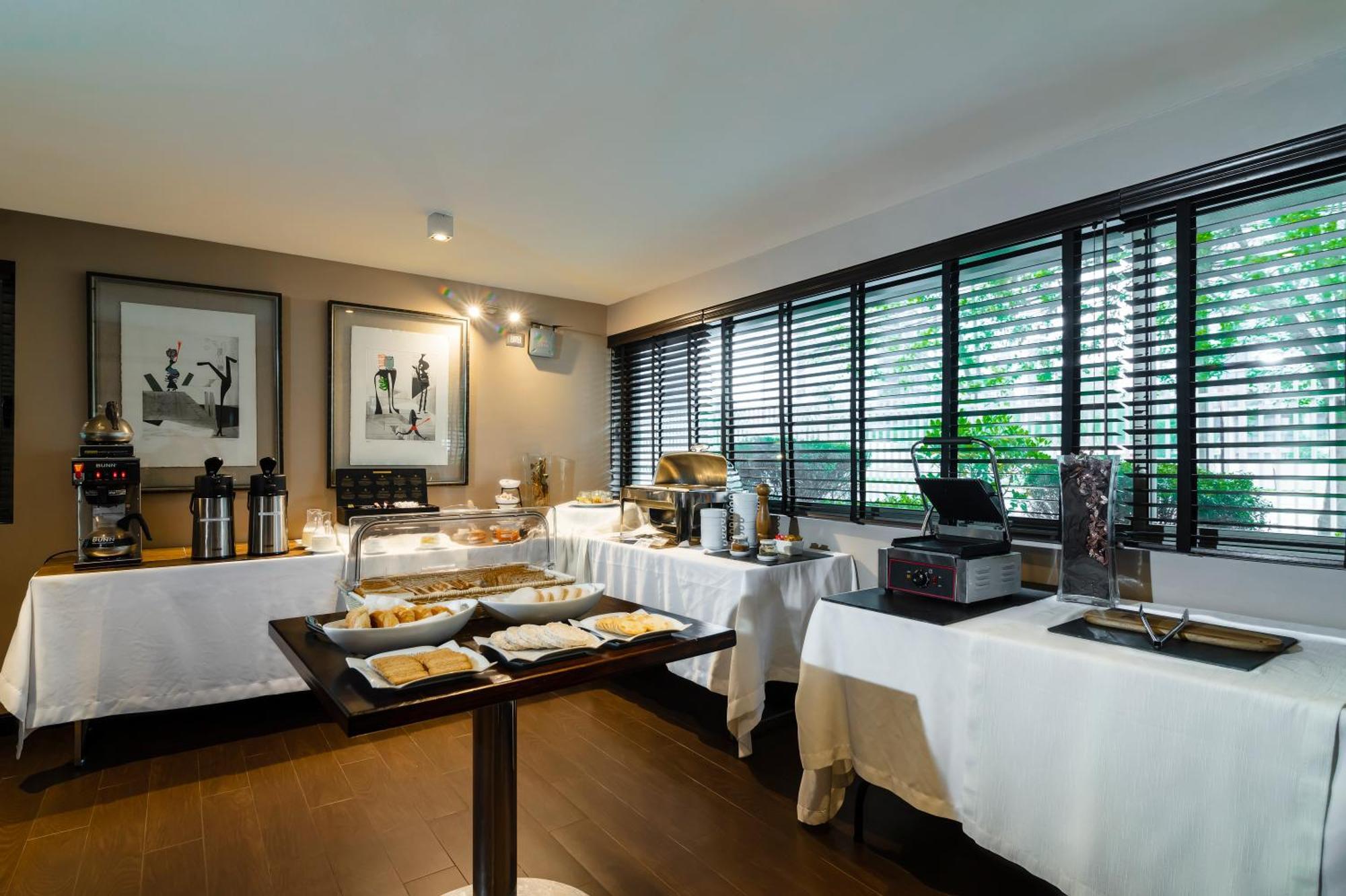 Hotel Los Espanoles Plus Santiago Luaran gambar